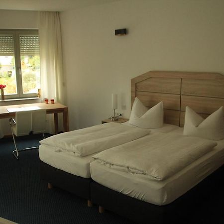 Hotel Lindenstrasse Neuenhagen bei Berlin Екстер'єр фото