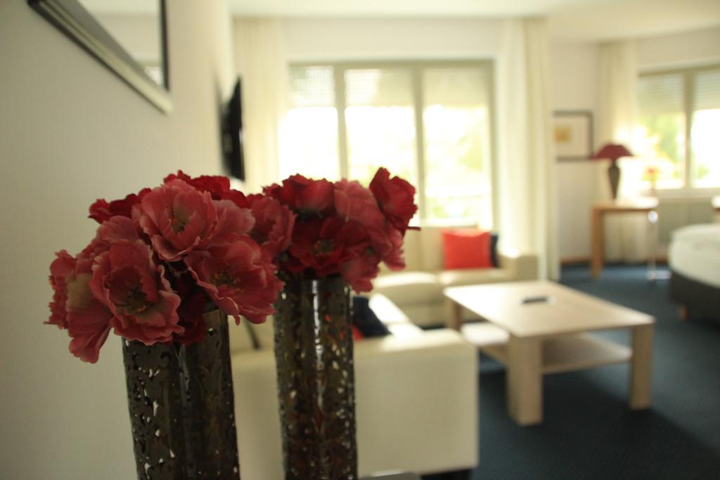 Hotel Lindenstrasse Neuenhagen bei Berlin Екстер'єр фото