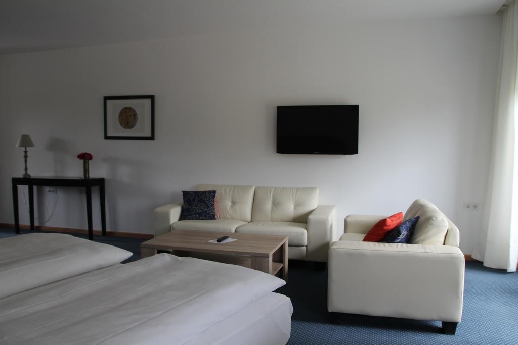 Hotel Lindenstrasse Neuenhagen bei Berlin Номер фото