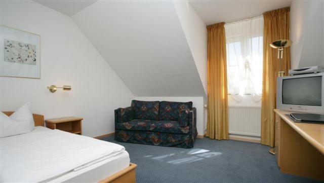 Hotel Lindenstrasse Neuenhagen bei Berlin Екстер'єр фото